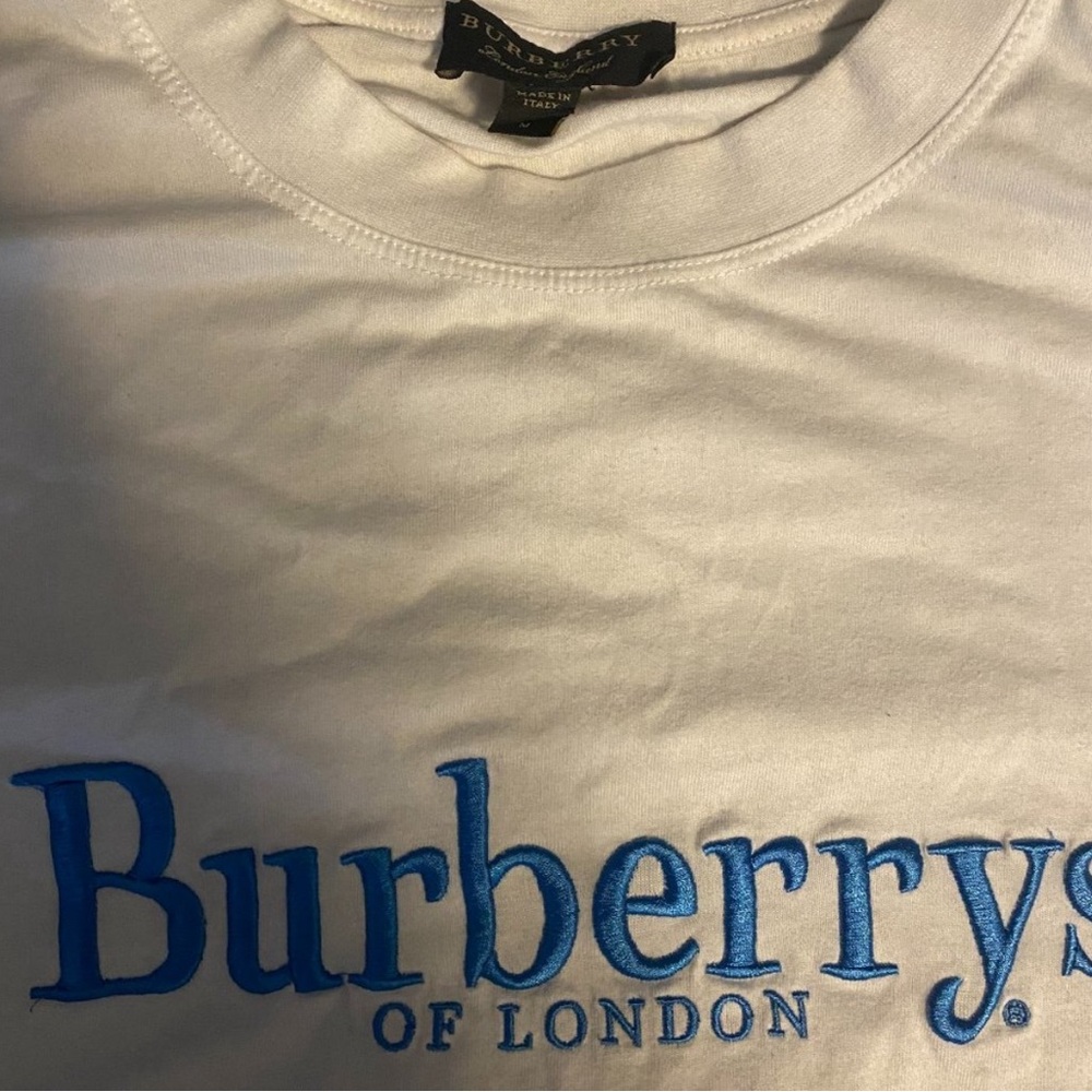 Burberrys of London tshirt